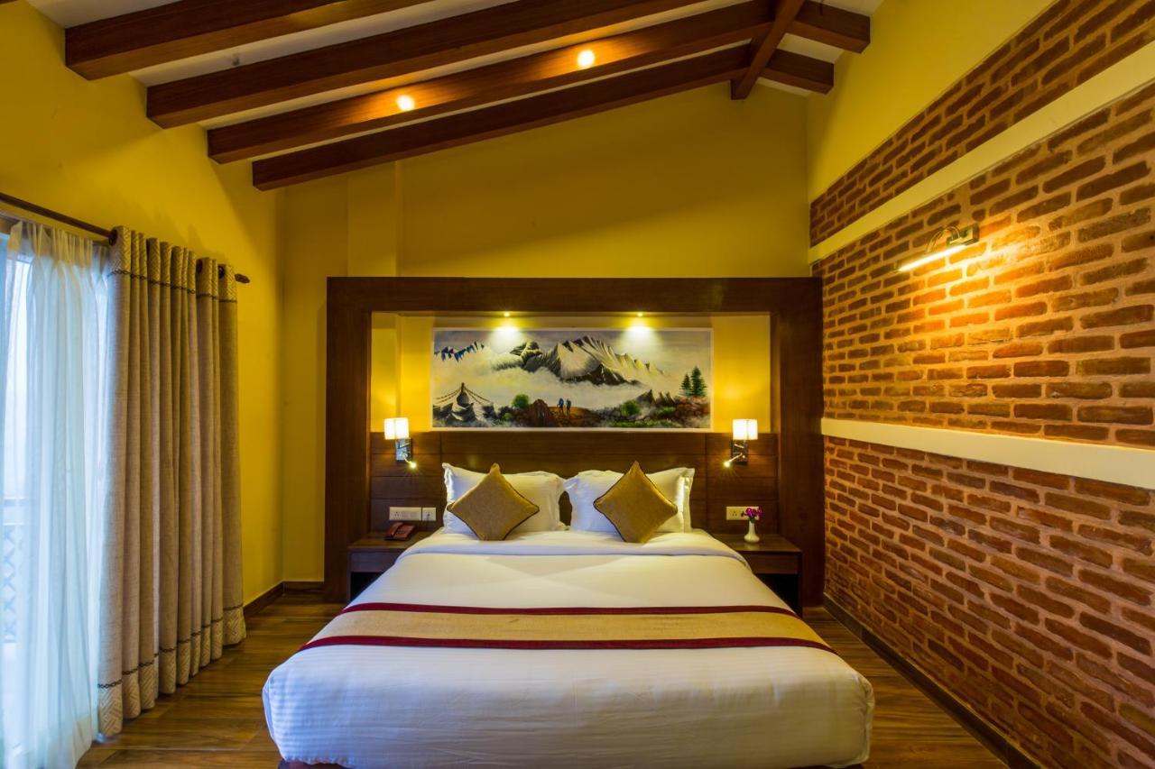Himalaya Drishya Resort Дхуликхел Экстерьер фото
